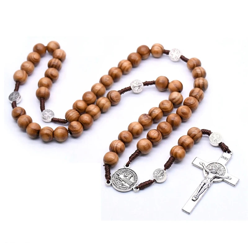 COLAR RELIGIOSO EM MADEIRA