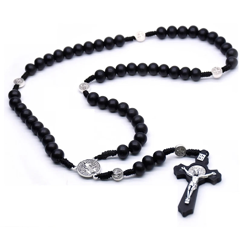 COLAR RELIGIOSO EM MADEIRA